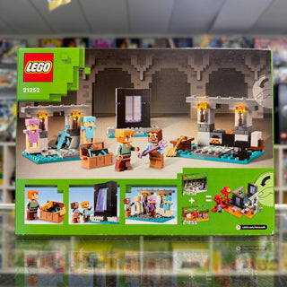 The Armory, 21252 Building Kit LEGO®