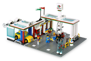 Service Station, 7993 Building Kit LEGO®