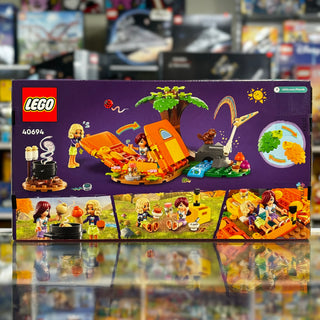 River Camping Adventure - 40694 Building Kit LEGO®