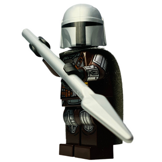 Din Djarin - Silver Beskar Armor, sw1135 (with Cape) Minifigure LEGO® Like New with Spear