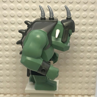 Fantasy Era, Troll, Sand Green with Pearl Dark Gray Armor, 2 White Horns and 3 Pearl Light Gray Horns, cas376 Minifigure LEGO®   