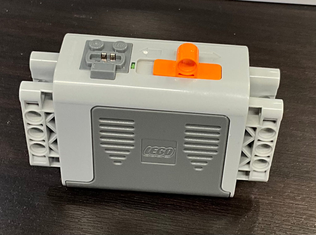 LEGO Power Functions Battery Box 8881 United Brick Co