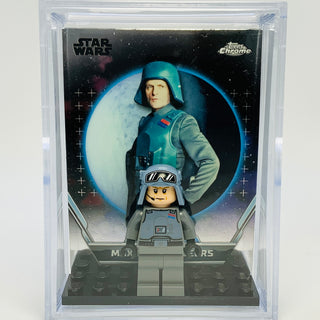 General Maximillian Veers with Trading Card & Collector’s Case