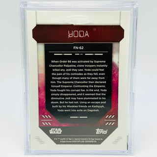 Yoda with Trading Card & Collector’s Case Minifigure LEGO®