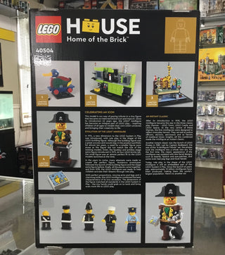 A Minifigure Tribute, 40504 Building Kit LEGO®