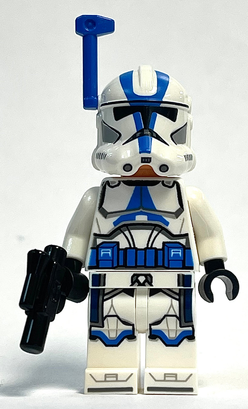 Clone Trooper Officer 501st Legion Phase 2 White Arms Blue