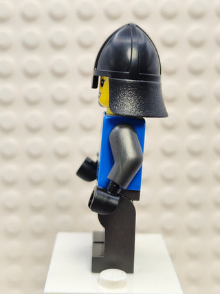Black Falcon - Female, Pearl Dark Gray Detailed Legs, cas575 Minifigure LEGO®