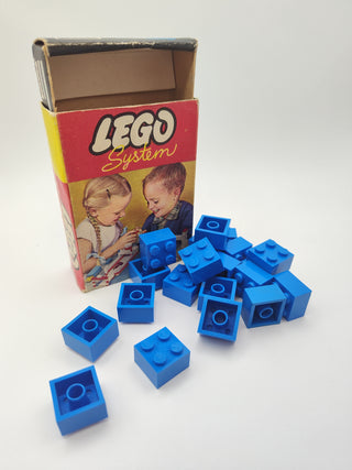 Set 220-1, 2 x 2 Bricks Building Kit LEGO® Certified Pre-Owned with Box (Blue Pieces, Boy and Girl)