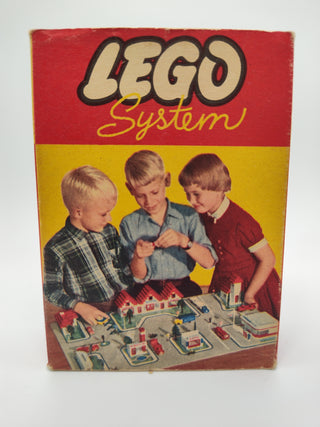 Set 400-4, Small Wheels with Axles (System) Building Kit LEGO® Certified Pre-Owned with Box (Two Boys and Girl)