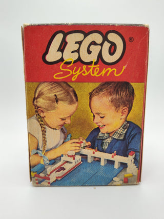 Set 282-1, 2 x 2 Sloping Roof Bricks, Red Building Kit LEGO® Certified Pre-Owned with Box (Boy and Girl with River)