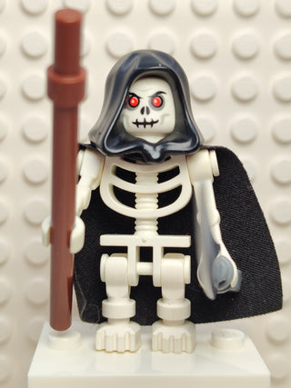 Skeleton Warrior 6 - Hood and Cape, cas378 Minifigure LEGO® With Staff and Knife