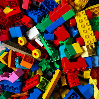 Random bulk Duplo LEGO® pieces: Sold by the pound. Bulk LEGO®