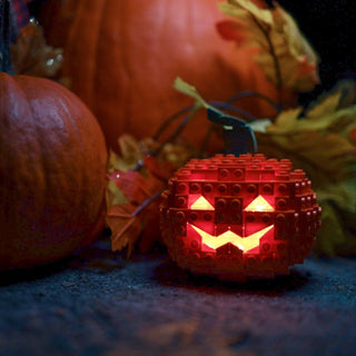 Jack-o-Lantern Building Kit Bricker Builds