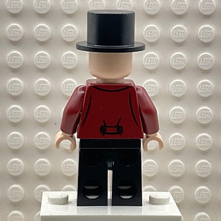 Wizard - HP Wizarding World Male, Black Top Hat, Dark Red Suit, Black Legs, hp301 Minifigure LEGO®