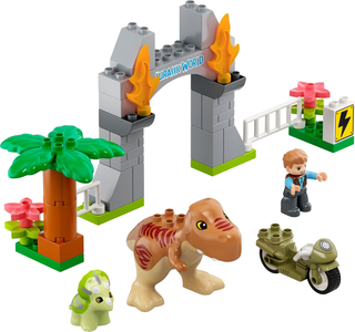 T. rex and Triceratops Dinosaur Breakout, 10939 Building Kit LEGO®