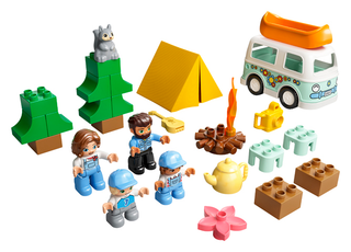 Family Camping Van Adventure, 10946 Building Kit LEGO®