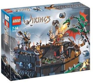 Viking Fortress against the Fafnir Dragon, 7019 Building Kit LEGO®   