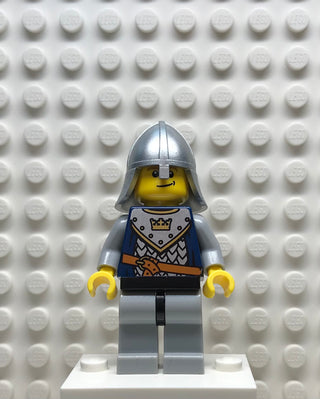 Fantasy Era, Crown Knight Scale Mail with Crown, Helmet with Neck Protector, Crooked Smile, cas382 Minifigure LEGO®   