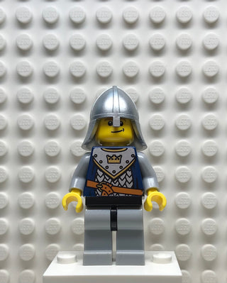 Fantasy Era, Crown Knight Scale Mail with Crown, Helmet with Neck Protector, Crooked Smile, cas382 Minifigure LEGO®