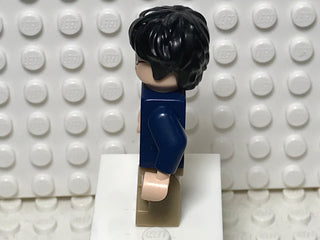 Harry Potter - Dark Blue Open Jacket with Tears and Blood Stains, Plain Arms, Dark Tan Medium Legs, Smile / Angry Mouth, hp326 Minifigure LEGO®