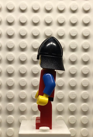 Crusader-Lion, Red Legs with Black Hips, Black Neck-Protector, cas120 Minifigure LEGO®