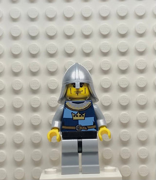 Fantasy Era, Crown Knight Quarters, Helmet with Neck Protector, Vertical Cheek Lines, cas408 Minifigure LEGO®
