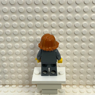 Ferry Passenger, Dark Bluish Gray Jacket with Magenta Scarf, cty0623 Minifigure LEGO®