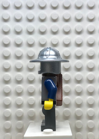 Fantasy Era, Crown Knight Scale Mail with Chest Strap, Helmet with Broad Brim, Quiver, cas344 Minifigure LEGO®