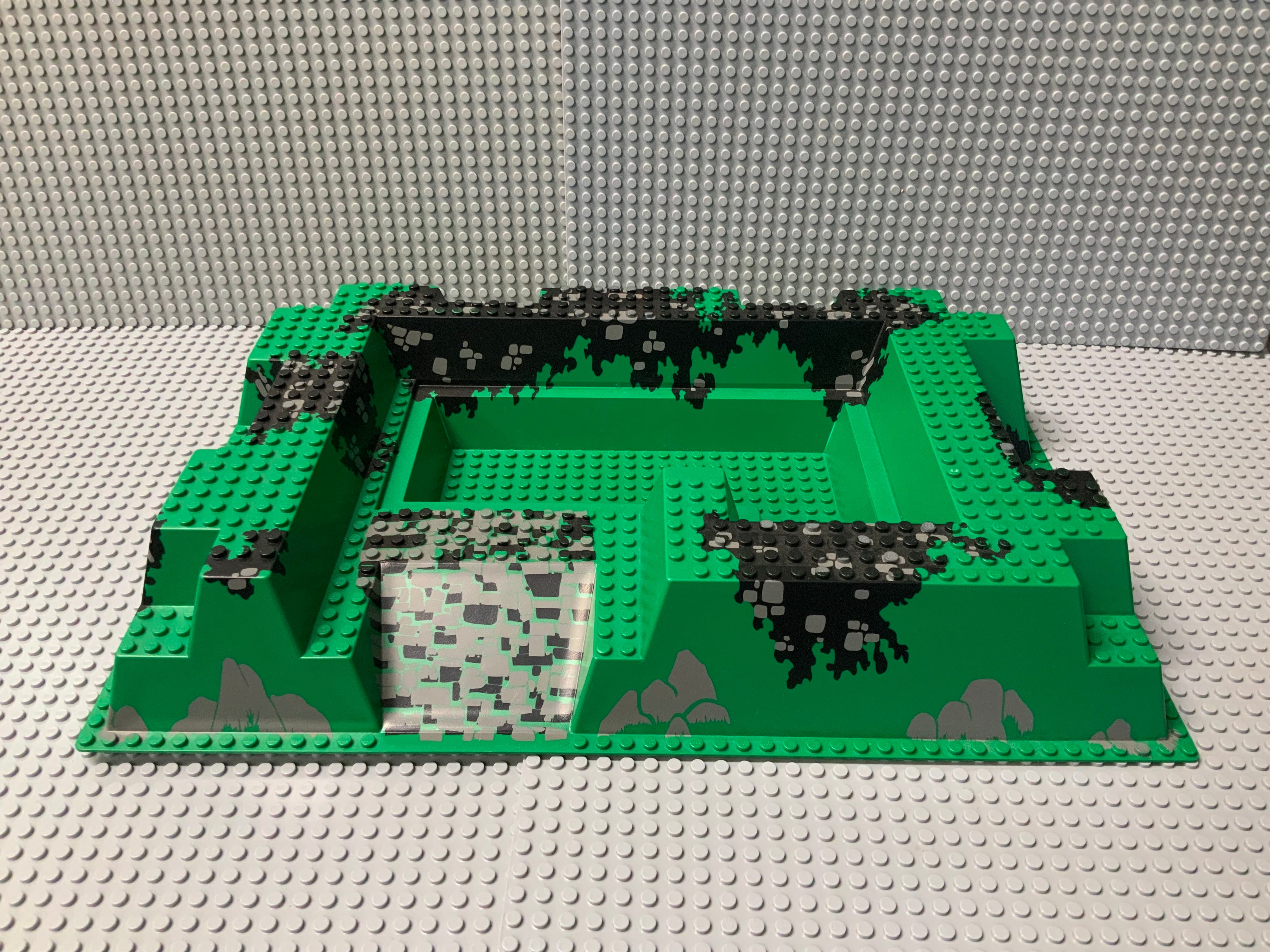 Lego Tray 10 x 20 in Green Baseplate, Handmande, New 11.6 x 21.6 x 1.6 in