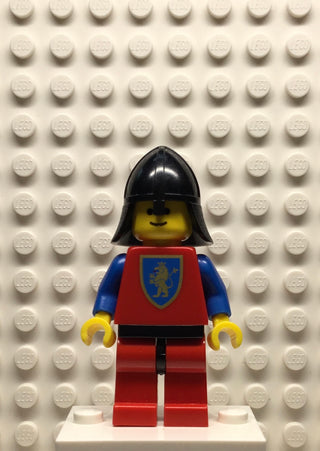 Crusader-Lion, Red Legs with Black Hips, Black Neck-Protector, cas120 Minifigure LEGO®