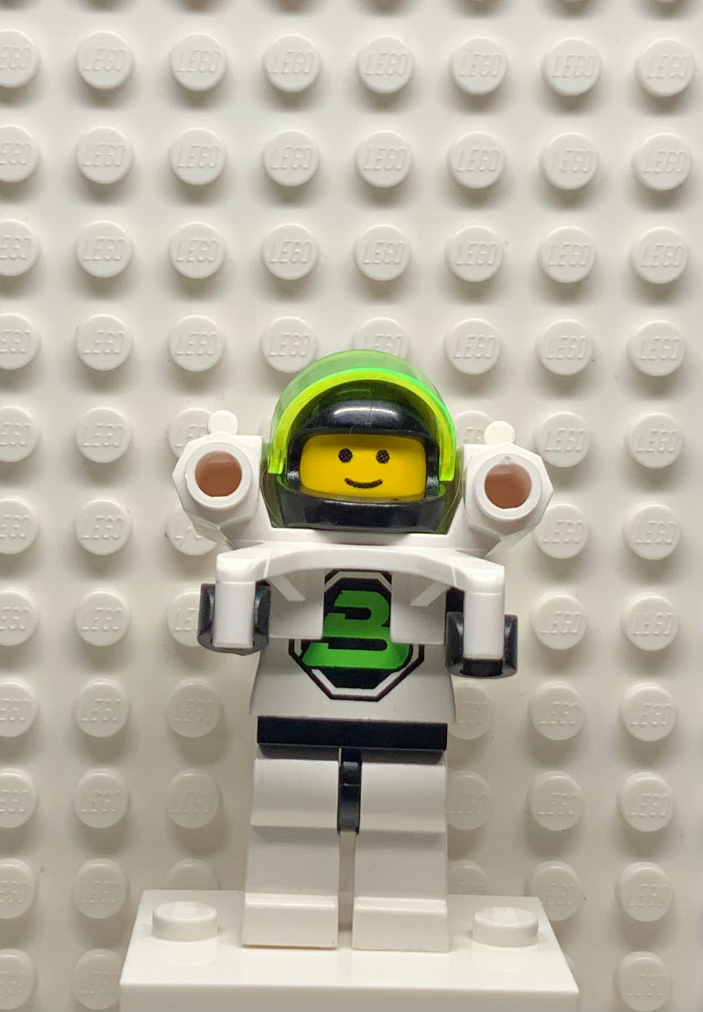 Blacktron minifigure hotsell
