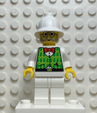 Dr. Kilroy - Green Vest, White Legs, adv026 Minifigure LEGO®