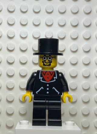 Lord Sam Sinister - Suit with 3 Buttons Black - Black Legs, Top Hat, adv038 Minifigure LEGO®