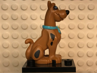 Scooby-Doo, Sitting with Pilot Goggles Pattern, (20690pb01 / 20691pb01) Minifigure LEGO®