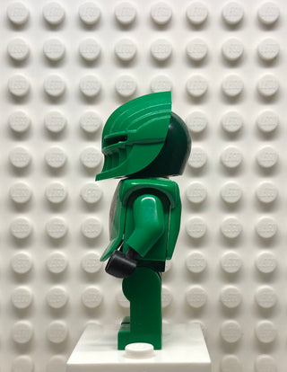 Knights Kingdom II, Rascus with Gold Pattern Armor, Dark Green Hips and Helmet, cas266 Minifigure LEGO®