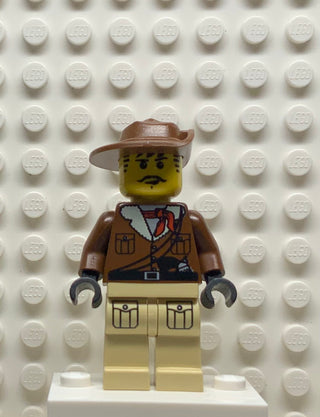Johnny Thunder with Tan Legs with Pockets and Black Hands, adv037 Minifigure LEGO®