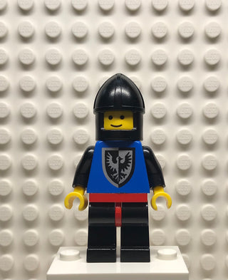 Black Falcon, Black Legs with Red Hips, Black Chin-Guard, cas098 Minifigure LEGO®