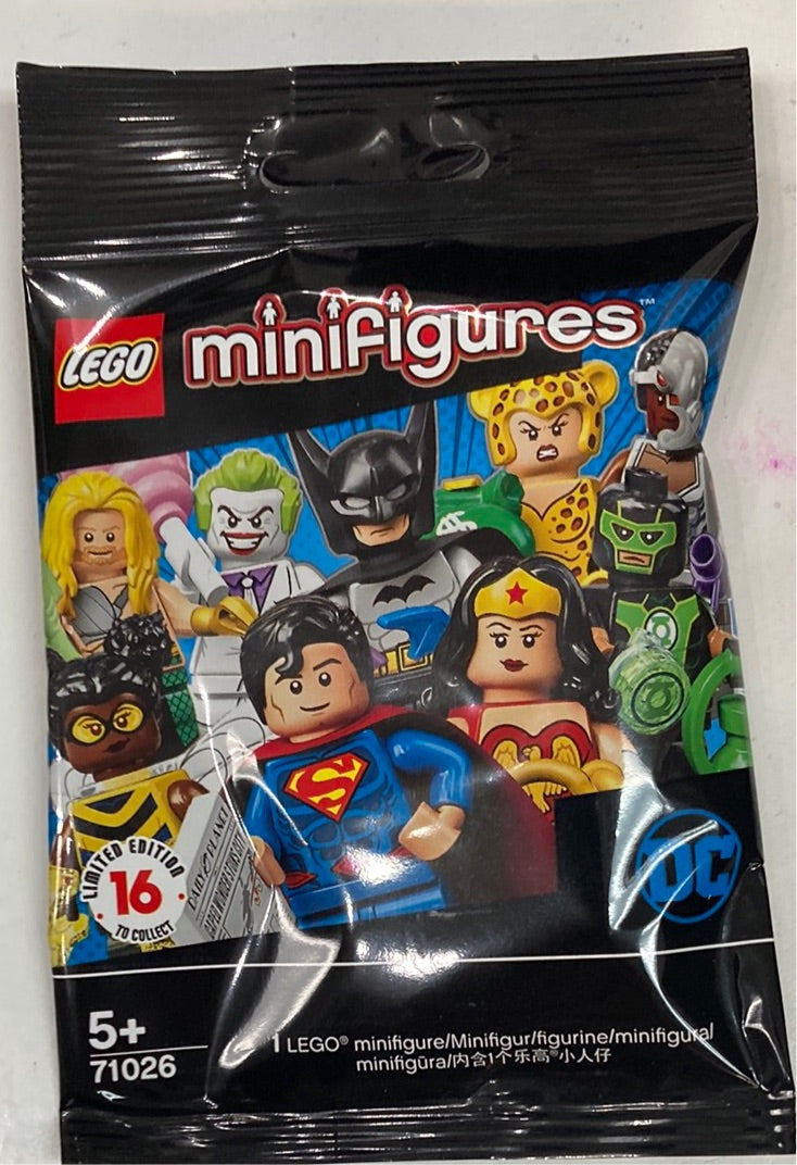 LEGO DC Super Heroes MInifigure Lot of 10 Joker Batman Super Man Robin Lex