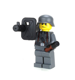 WWII German Soldier Anti-Tank Rocket Custom Minifigure, BB23 Custom minifigure Battle Brick
