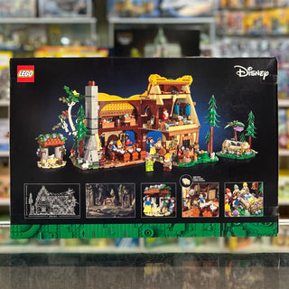 Snow White and the Seven Dwarfs' Cottage, 43242 Building Kit LEGO®