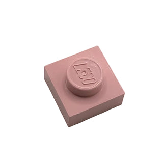 Light pink 1x1 stud plate with centered circular stud and embossed part number.