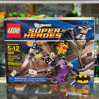 Catwoman Catcycle City Chase, 6858 - LEGO® Super Heroes Building Kit LEGO®