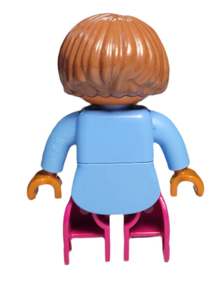 Duplo, Female, Medium Blue top with Necklace, 47394pb190 Minifigure LEGO®