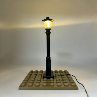 Lighting Kit, Lamp Post (Black Pole, Amber Light) ACCLA-B/A Light up kit United Brick Co®