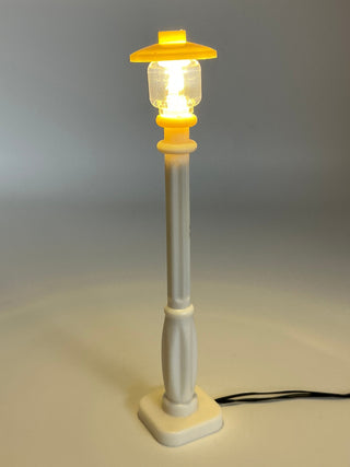Light-Up White Lamp Post, DIY System, Reconnectable, ACCLA Light up kit United Brick Co® Amber Light