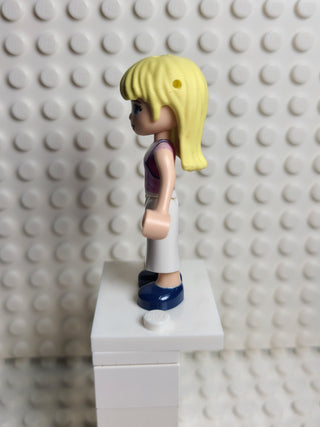 Stephanie, frnd432 Minifigure LEGO®   