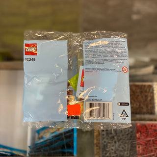 Monthly Mini Model Build Set - 2017 11 November, St. Bernard Dog polybag, 40249 Building Kit LEGO®