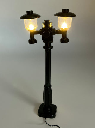 Light-Up Black Double Lamp Post, DIY System, ACCDH Light up kit United Brick Co® Amber Light