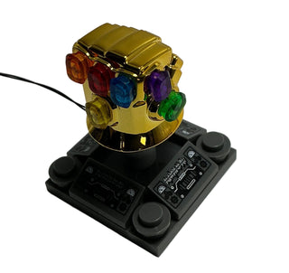 Light-Up Mini Chrome Infinity Gauntlet, DIY System, USB & Reconnectable, LW-76131 Custom Parts United Brick Co®