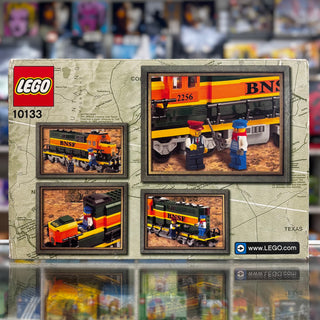 Burlington Northern Santa Fe (BNSF) GP-38 Locomotive, 10133 Building Kit LEGO®